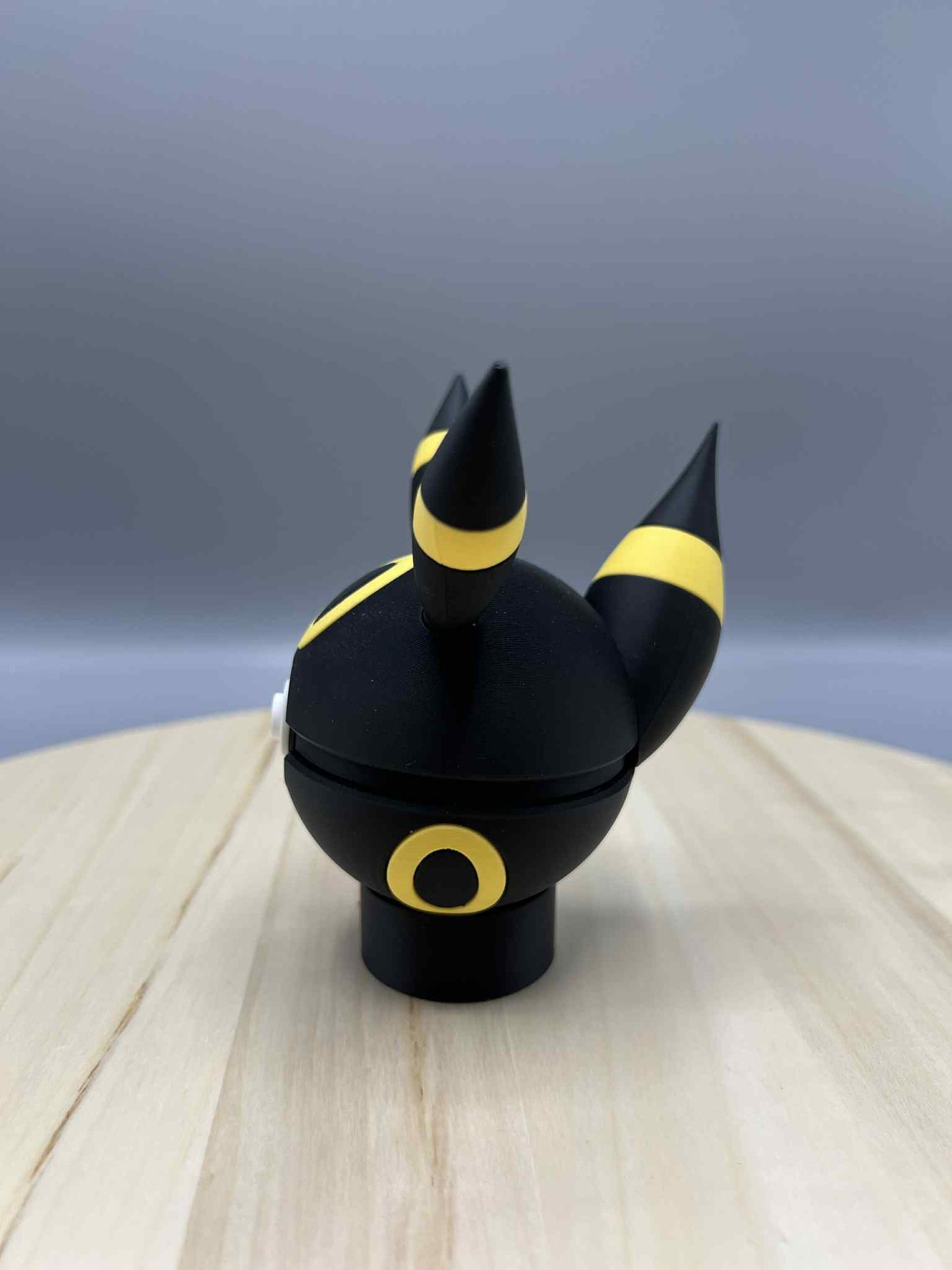 3D printed pokeballs! All kind of variations!