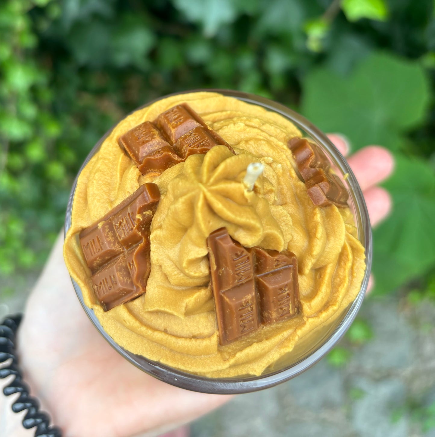 The chocolat bar candle