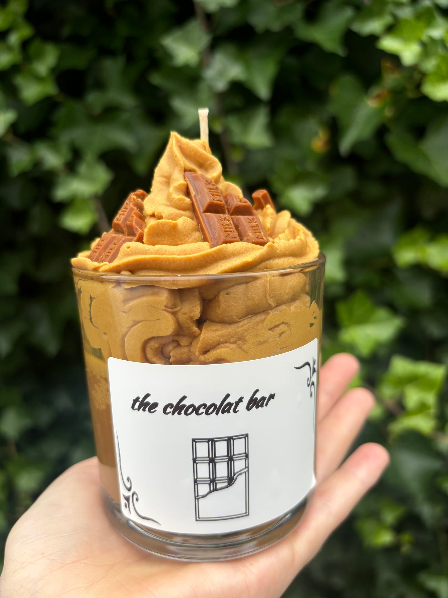 The chocolat bar candle