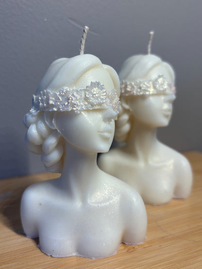 Lady with blindfold