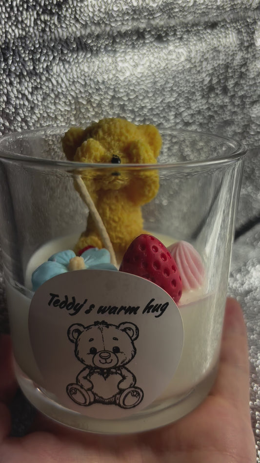 Teddy’s warm hug 🧸❤️