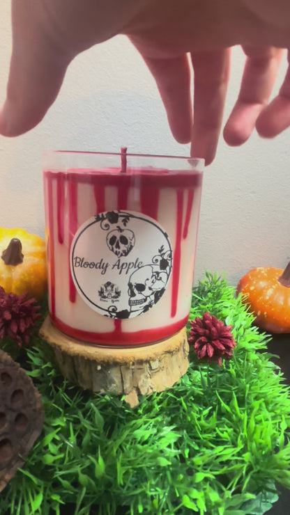 Bloody Apple 🍎🩸
( seasonal candle)